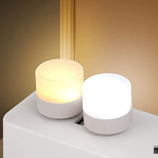 USB Nachtverlichting voor Slaapkamer, Badkamer en Keuken - Mini LED Lamp zonder Lichtsensor - Plug-in Aroma Sfeerlicht van Merkloos — afbeelding 3