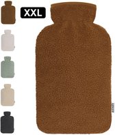 XXL bruine kruik met teddy hoes, geflankeerd door dekkingsopties in donkerbruin, crème, olijfgroen, beige en zwart.