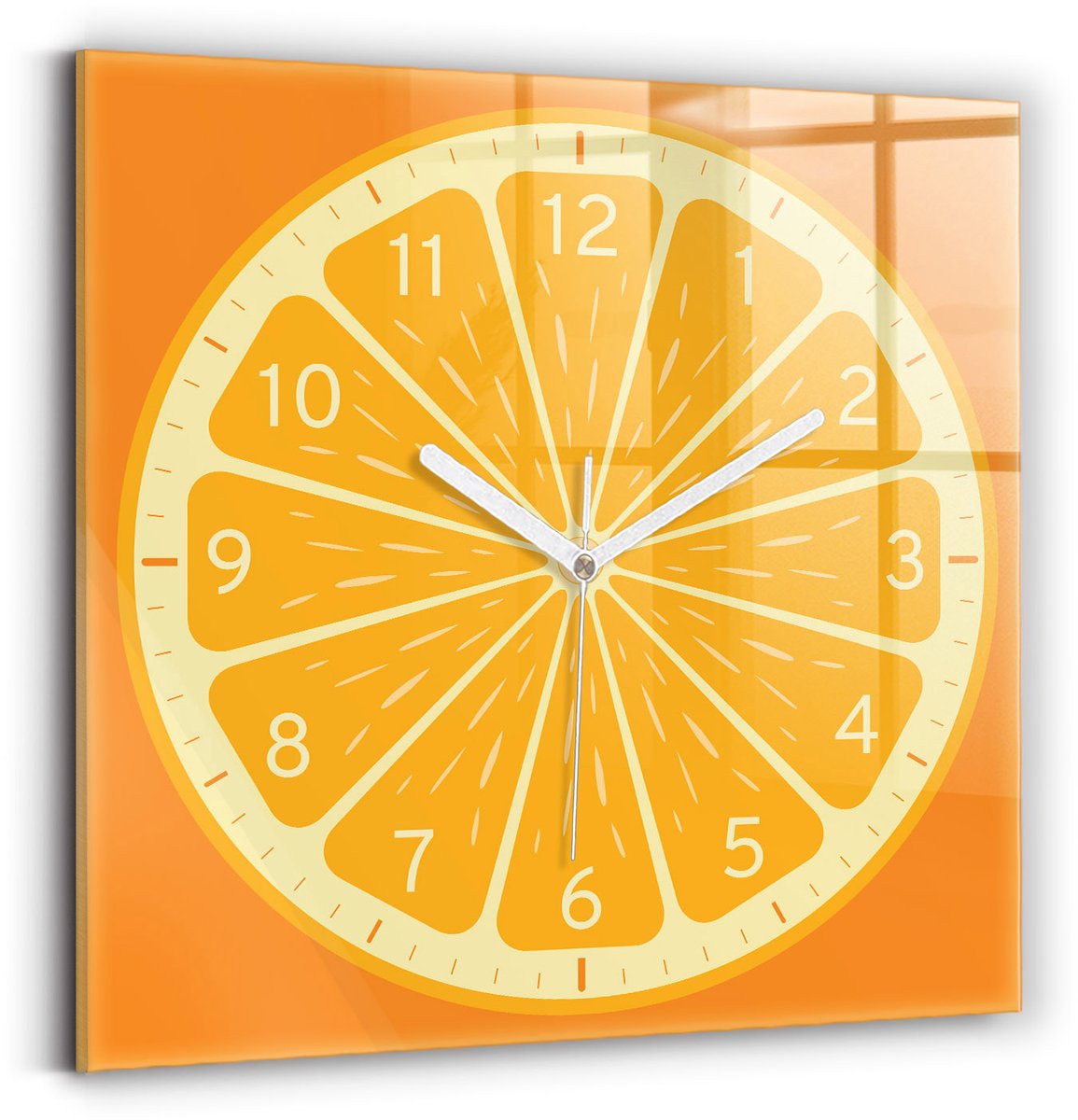 Wallfluent Wandklok - Sappige sinaasappel Decoratieve Wandklok - 30 cm x 30 cm - Oranje Wandklok - Witte Handen - Wandklok zonder cijfers - Stille Wandklok Slaapkamer - Klok als Muurdecoratie - Modieuze Klok - Klok met Print