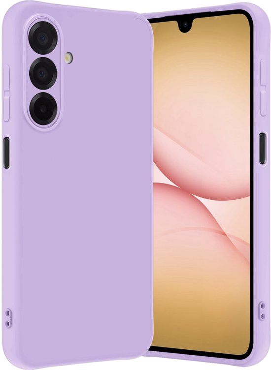 Étui en silicone lilas détaillé avec découpe pour appareil photo, à côté d'un téléphone.