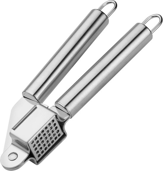 RVS knoflookpers met ronde persing, twee lange handvatten en een lus aan het einde van elk handvat.