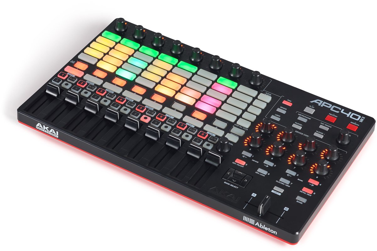 Akai Professional APC40 MKII - USB MIDI-controller voor 1-op-1 mapping met Ableton Live Lite met 5x8 Clip Launch Matrix, inclusief Pro Software Suite