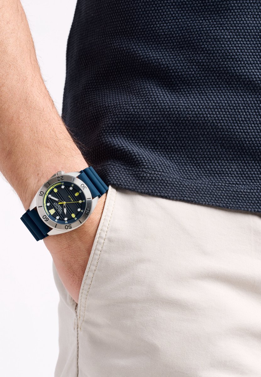 Nautica Nautica Vintage Quartz Analoog Horloge Blauw Material 100% Roestvrij Staal 100% Siliconaarmband 47 mm NAPNVF501