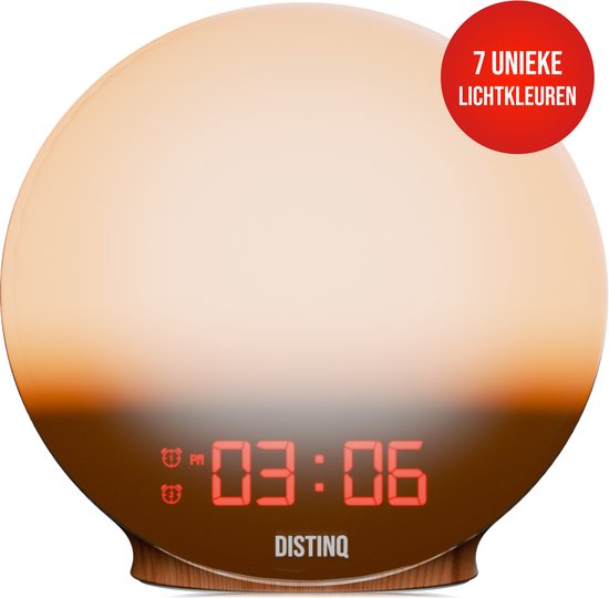 DistinQ Wake-Up Light – Wekkerradio met dubbele wektijd – Slaaphulp met USB aansluiting - Houtkleurig