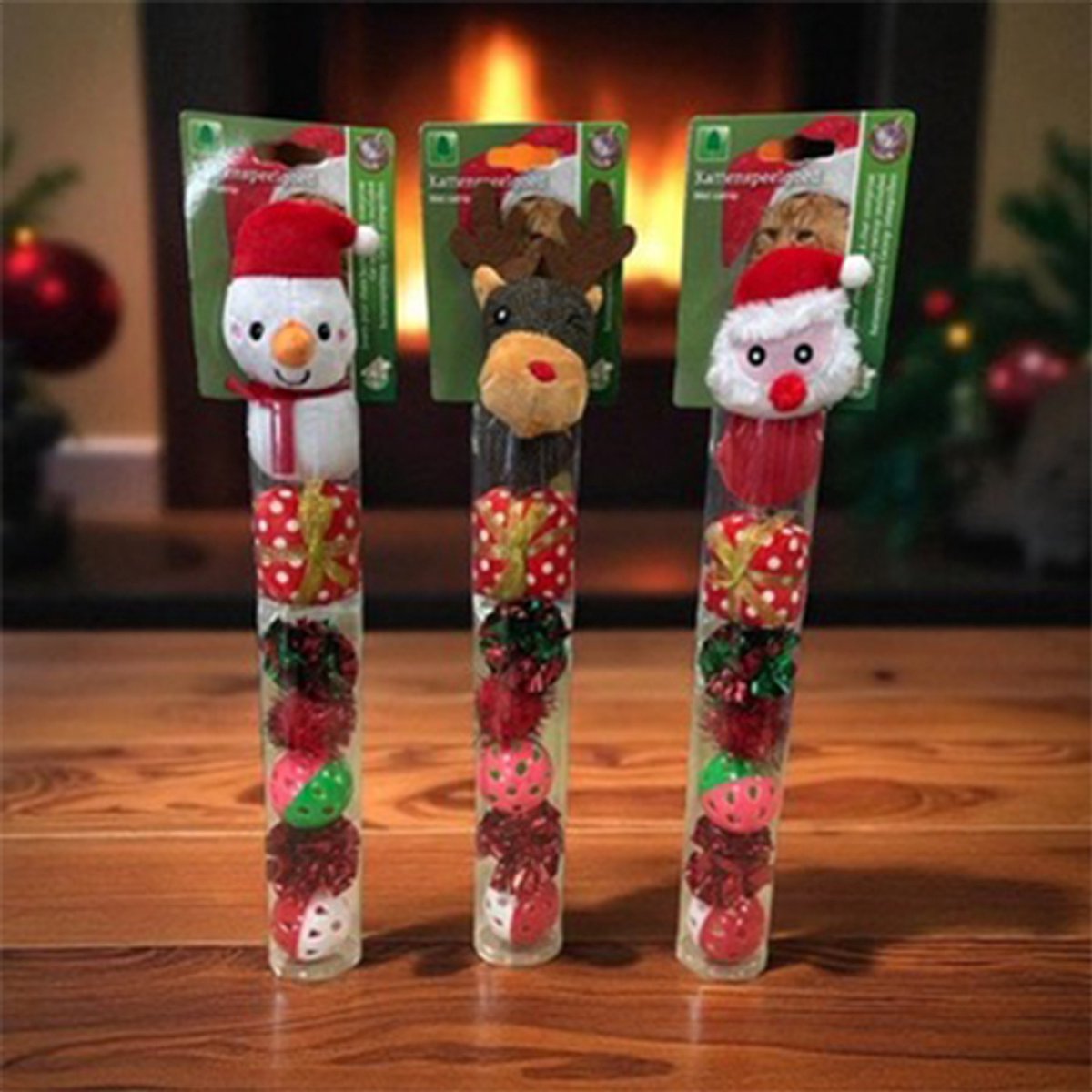 Kerstspeeltjes Voor Katten – Kerstkoker met Pluche & Balletjes - per 3 stuks