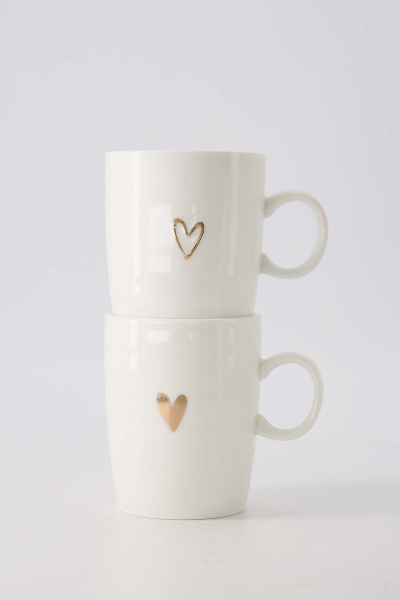 Zusss Cadeauset 2 Theemokken Met Goud Hartje - Verjaardagscadeau - Verjaardag - Cadeau Dames Aardewerk Wit / Goud