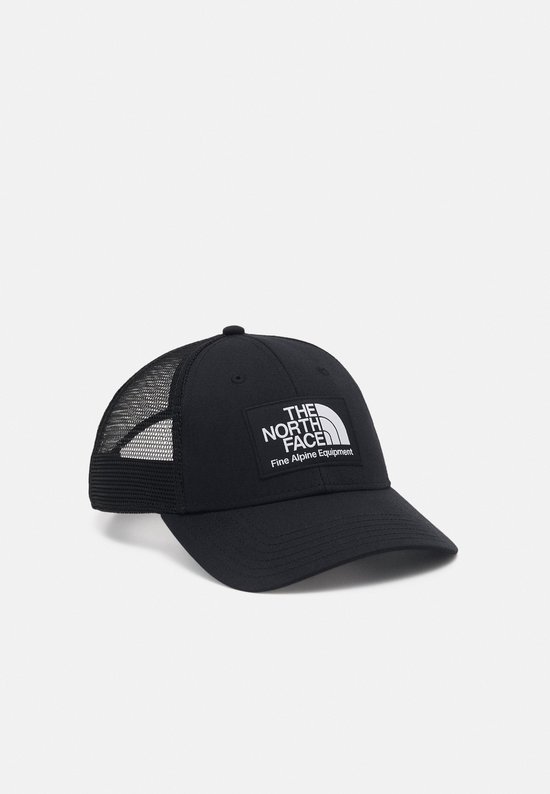 Casquette trucker noire avec logo blanc The North Face et 'Fine Alpine Equipment' sur le devant.