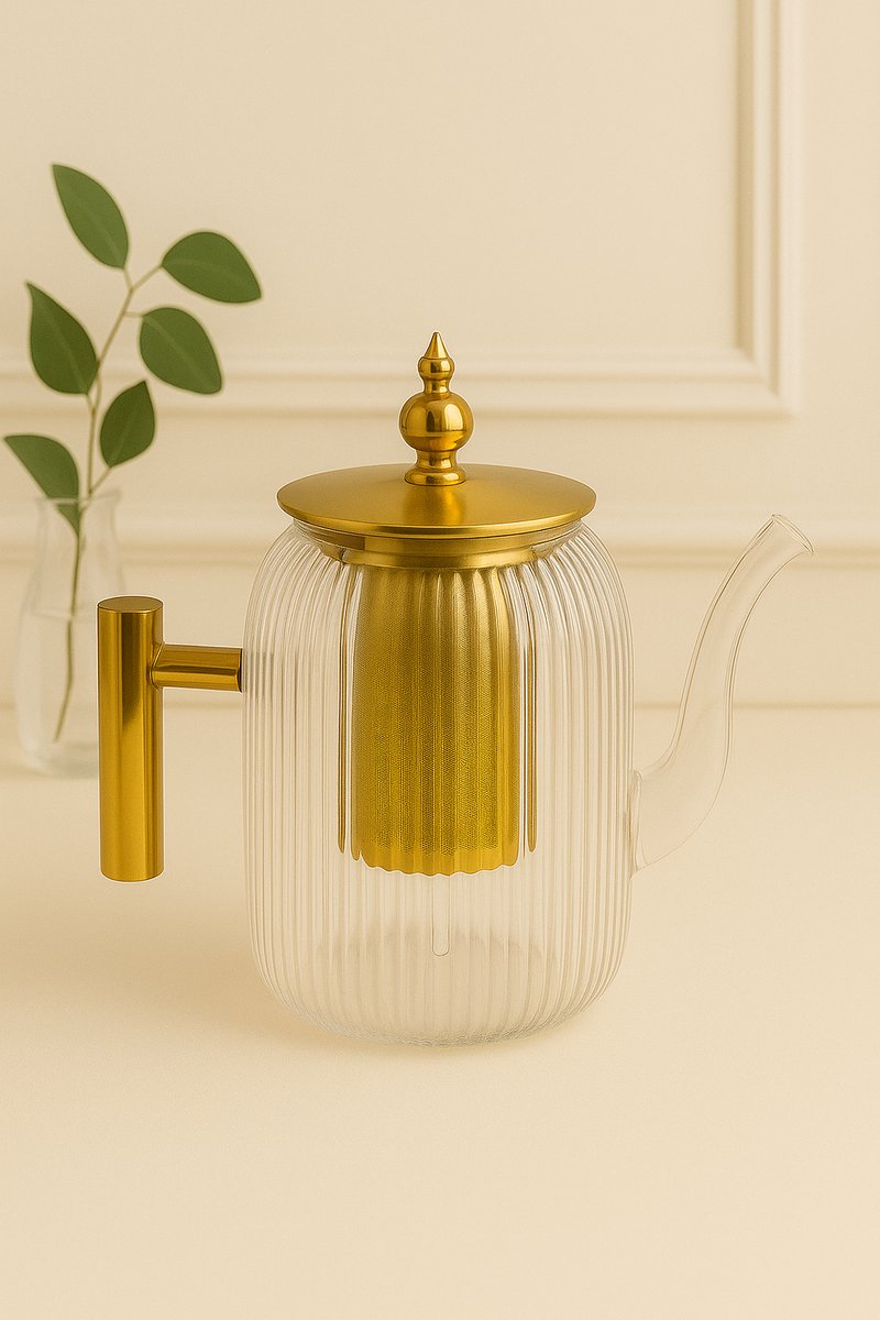 Mevaz Theepot met Zeef – Gouden Accenten – Glas – 800ml – Met Deksel – Geribbeld – Design