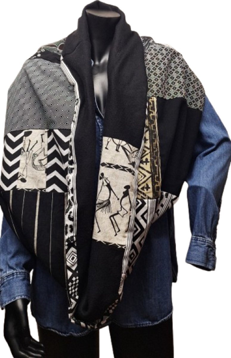 Jacqui's Arts & Designs - wintersjaal - herfstsjaal - zwart-wit - loop sjaal - infinity sjaal- patchwork - -unisex - Afrikaanse prints -fleece - katoen - one size - ronde sjaal