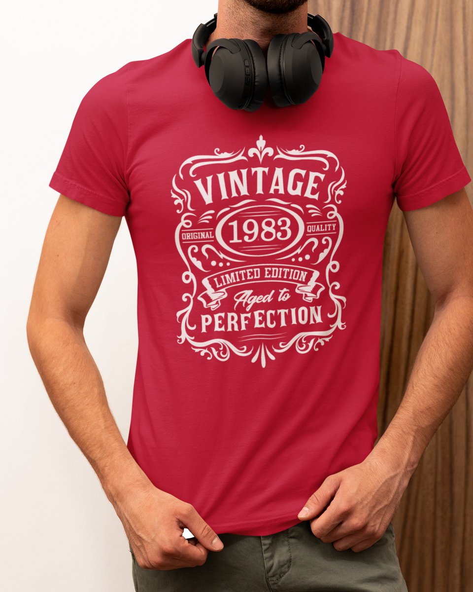 1983 Jaar Rood T-shirt Heren - Maat XXL - Vintage Aged To Perfection - Verjaardag Cadeau Mannen - Limited Edition