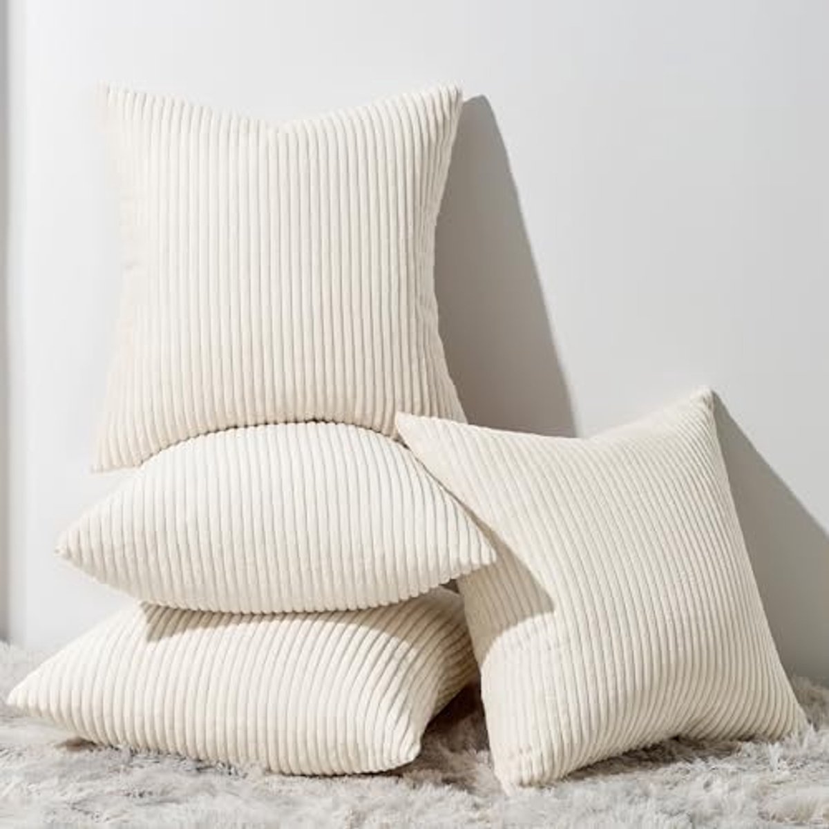 Ibenzoa Set van 4 crèmekleurige kussenhoezen in zacht corduroy fluweel voor huisdecoratie