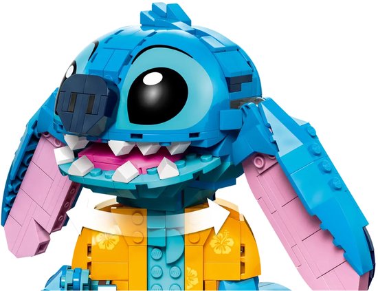 LEGO ǀ Disney Stitch, Jouet de Construction pour Enfants, Set avec Cornet de Glace, Figurine à Construire, Idée Cadeau pour Les Filles et Garçons Dès 9 Ans Fans du Célèbre Film Lilo et Stitch 43249
