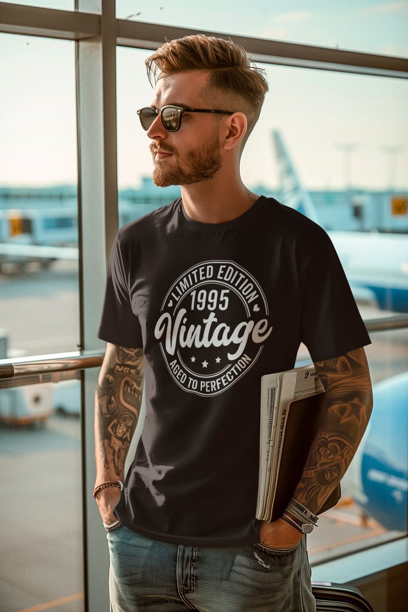 1995 Jaar Zwart T-shirt Heren - Maat M - Aged Vintage - Verjaardag Cadeau Mannen - Limited Edition