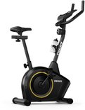 Zwarte hometrainer met gouden accenten, een zadel en een stuur met display.