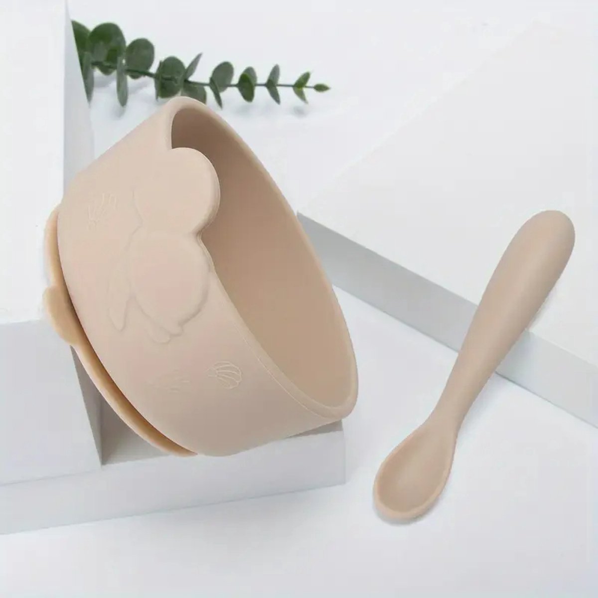 Siliconen Bakje Baby - Beige - Met Lepel - Zuignap - BPA-vrij - Leuk Als Kraamcadeau