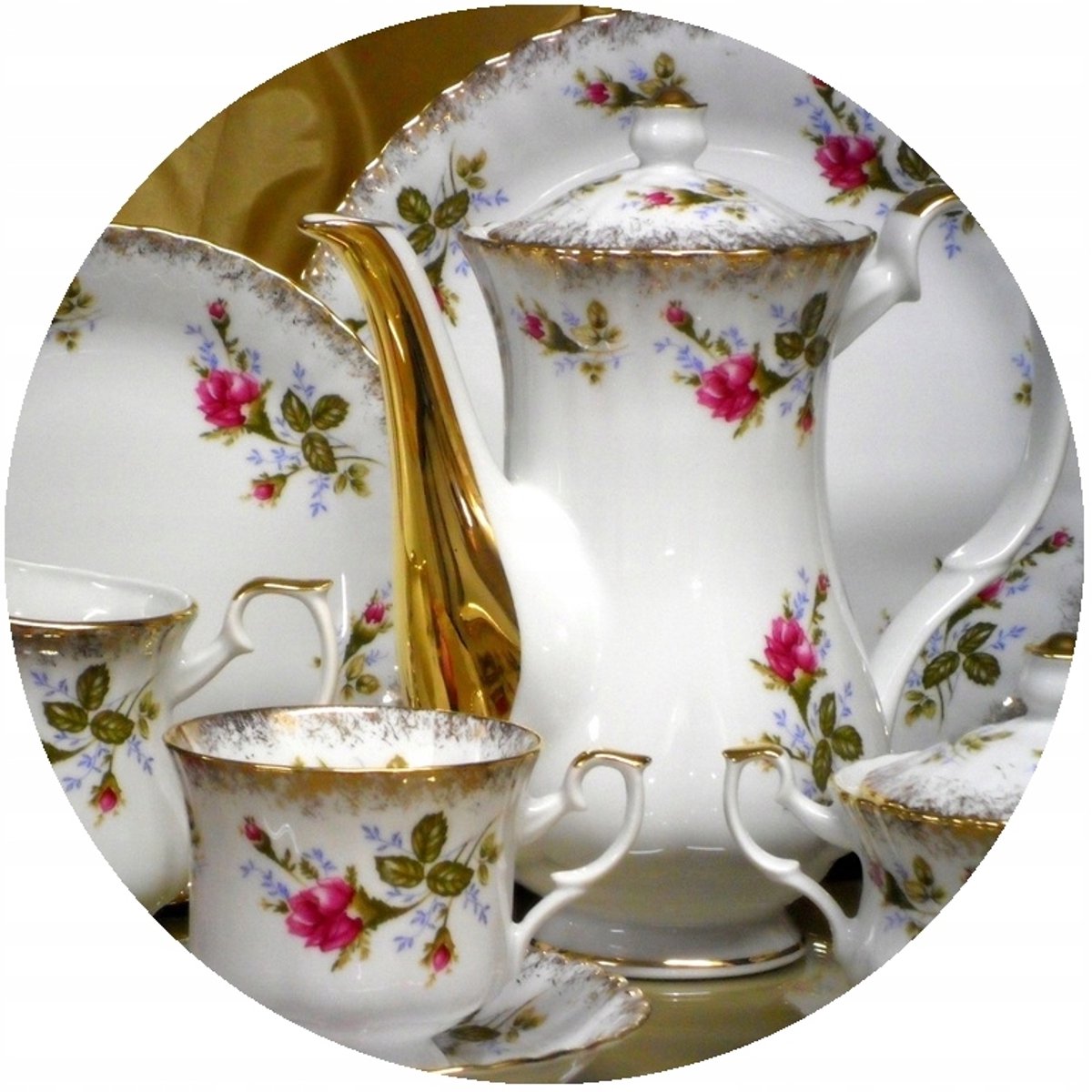 Porseleinen Koffieservies 12 Personen Iwona 27 Delen Gouddecoratie