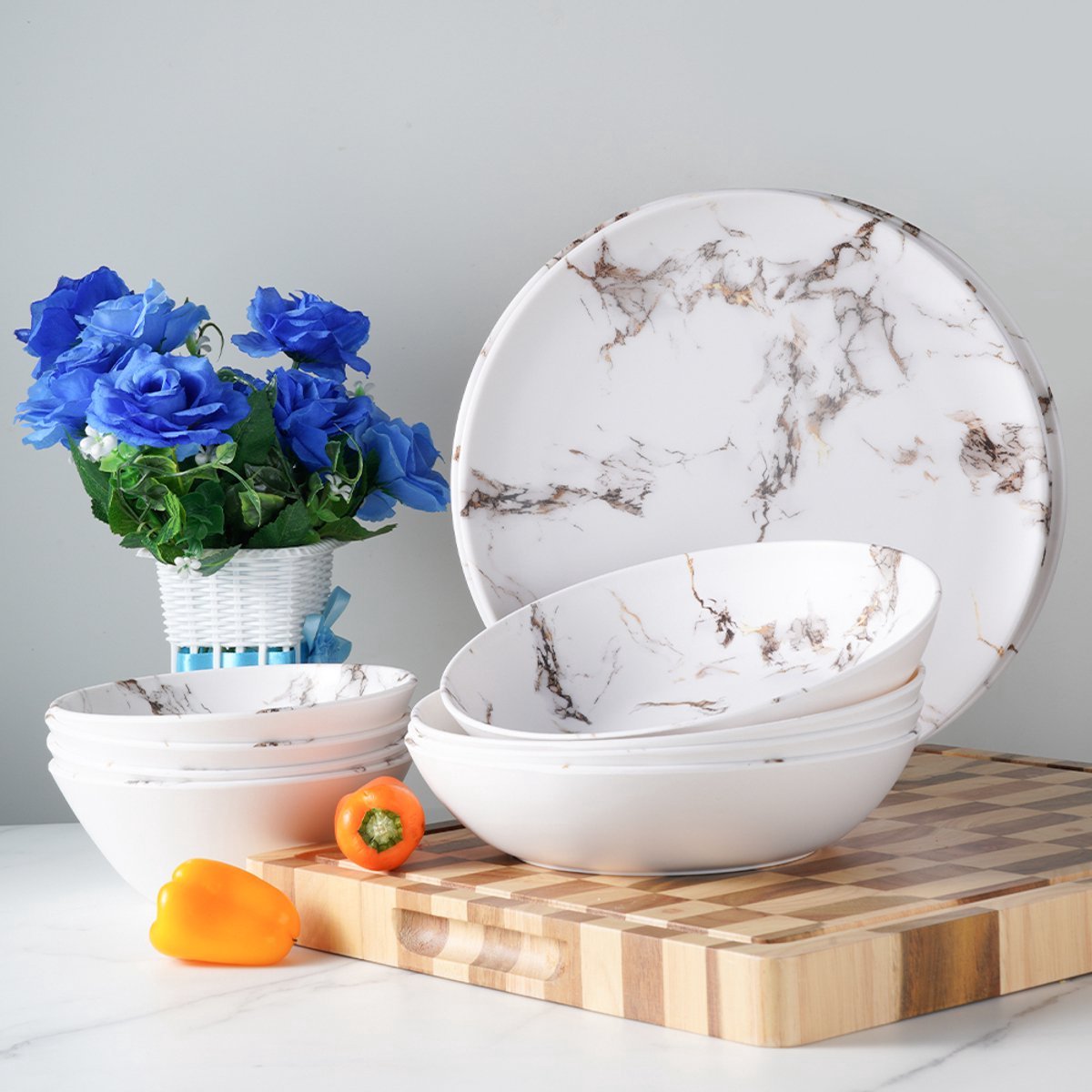 Serviesset 12-delig – bordenset 4 persoons – Melamine Servies – Lichtgewicht, Breukvast en Vaatwasserbestendig – Voor Camping , Picknick en Thuis – Royal Swiss®