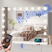 Royals Hollywood Spiegel 80x60CM - Bluetooth Speakers - 18x Led Lampen - USB + USB-C Oplaadpoort - 10x vergroting - 3 lichtstanden - Dimbaar - Smart Touch - Hollywood spiegel met verlichting - Spiegel met verlichting - Make Up Spiegel - Visagie