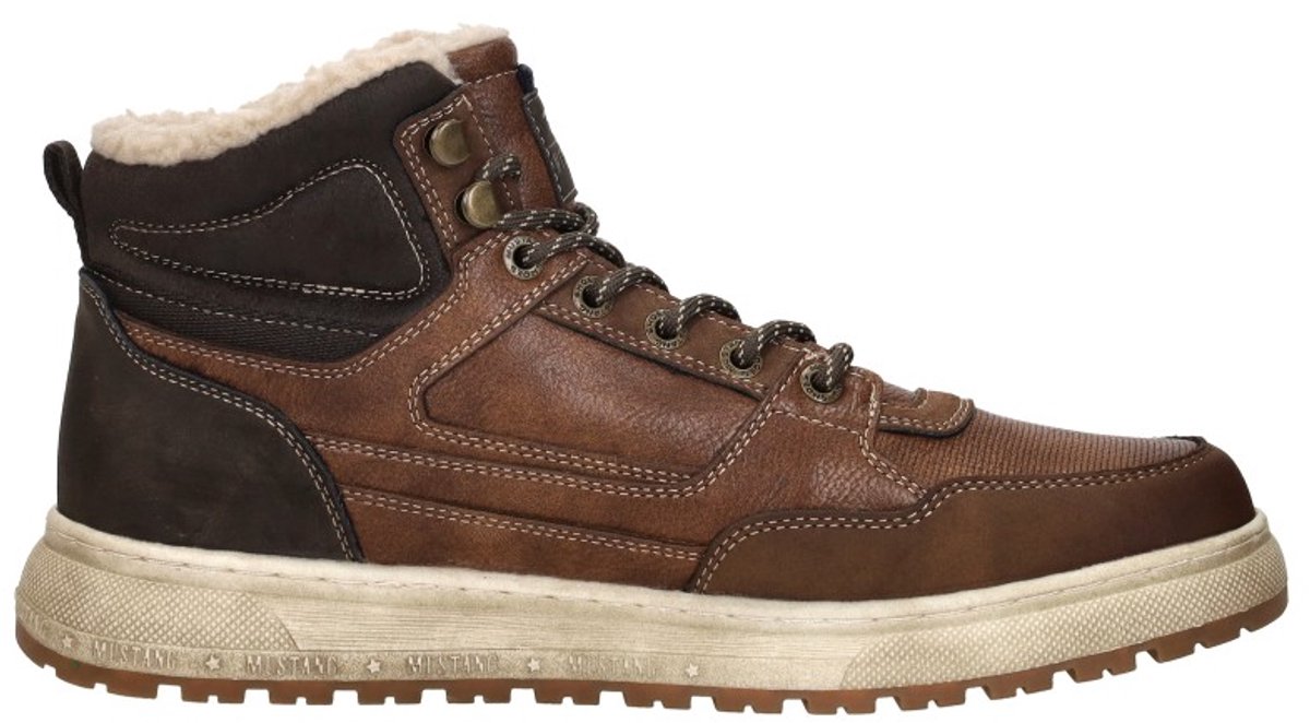 Mustang Veterschoenen Hoog Veterschoenen Hoog - Cognac - Maat 49