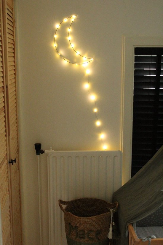 Maanlampje - 32CM - Zilver - BINNEN 24U VERZONDEN! - 100 LED - Batterij - Wandlamp - Maanlamp - Babykamer - Nachtlamp - Kinderkamer - Lang Snoer - Kraamcadeau - Babyshower - Babycadeau van Merkloos — afbeelding 3