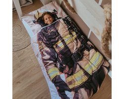 HappyBed Kinderdekbed 140x200 - Wasbaar dekbed zonder overtrek - Bedrukt dekbed zonder hoes - Gekleurd 2-in-1 dekbed - Dekbed met print - Hoesloos dekbed - Fireman