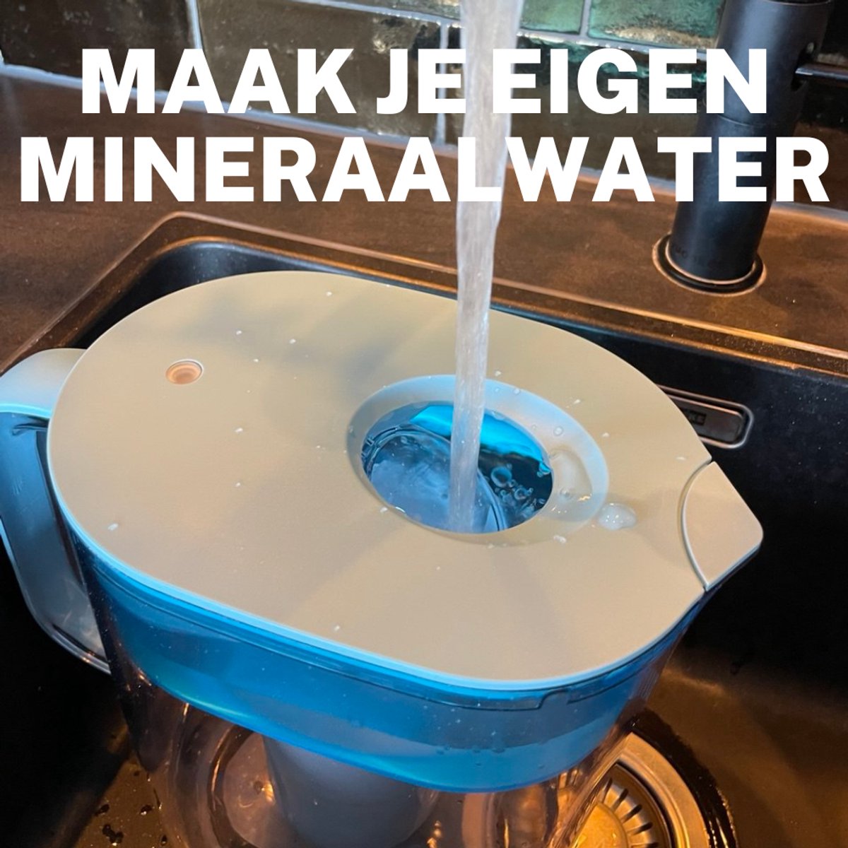 Maak je eigen mineraalwater met de AzurAqua Waterfilterkan | Inclusief TDS Meter | Filtert PFAS, Lood, Chloor en Kwik uit Kraanwater | TDS 0,0 door Unieke Multistage Filter