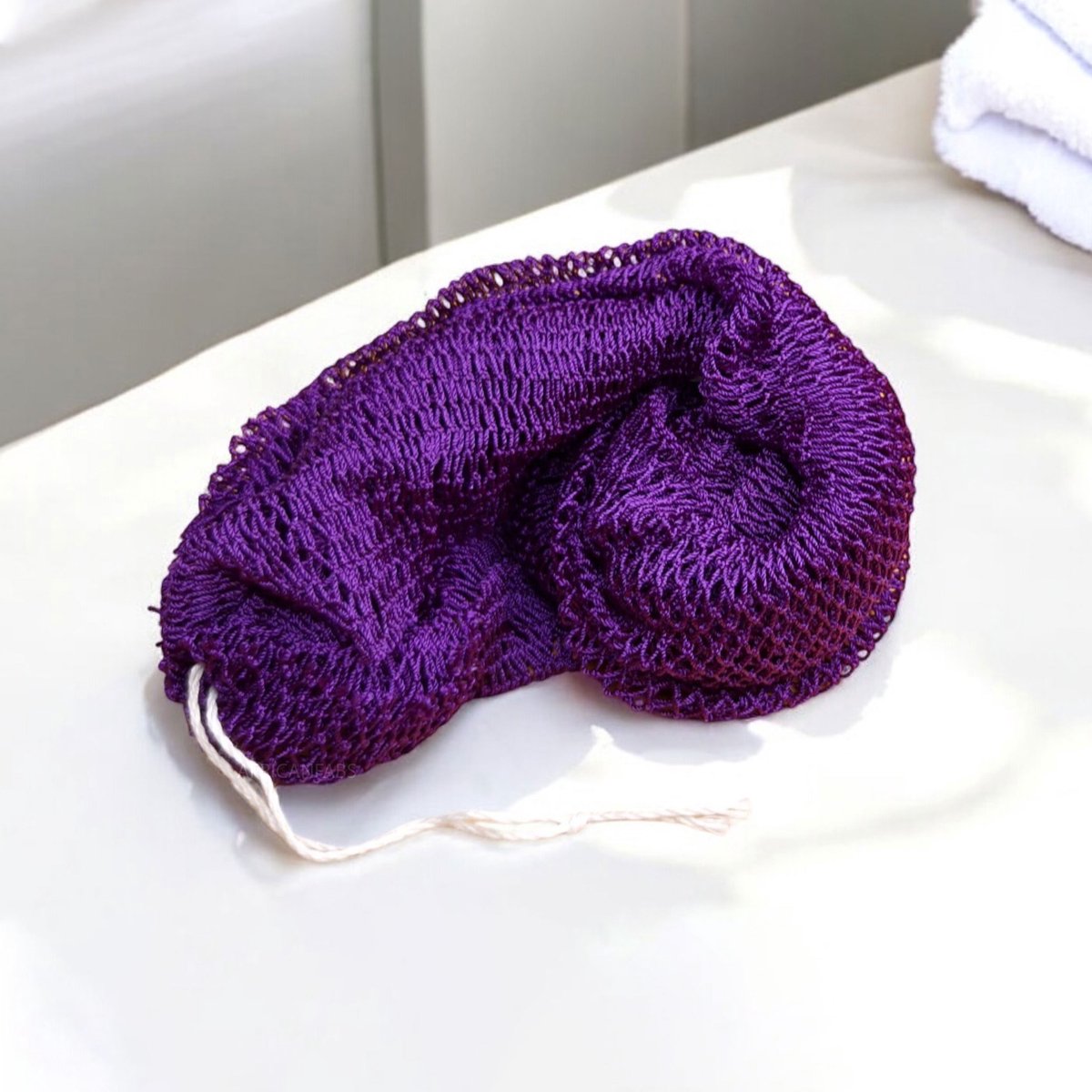 AfricanFabs® Afrikaanse spons / net sponge - traditionele SAPO spons / Ghanese scrub spons - Paars