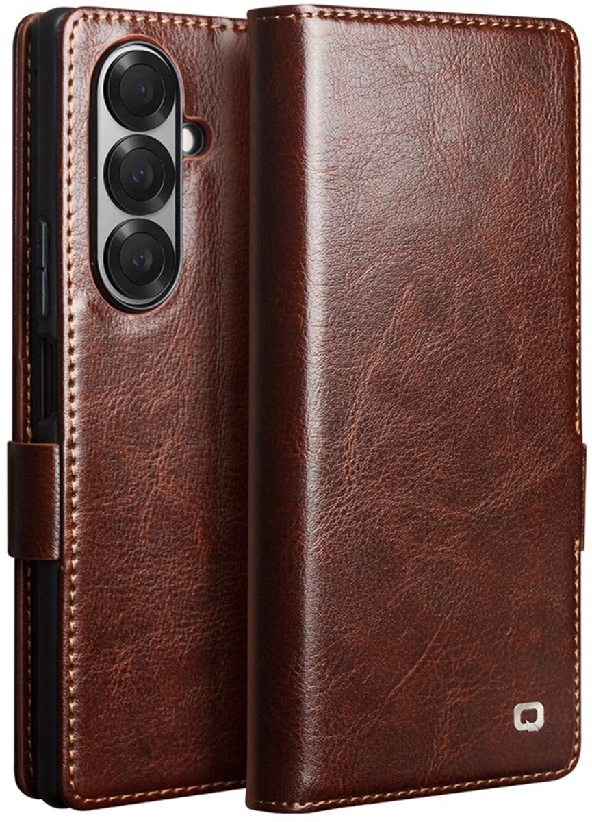 Qialino Geschikt voor Samsung Galaxy Z Fold 7 hoesje - Leren bookcase - Donkerbruin