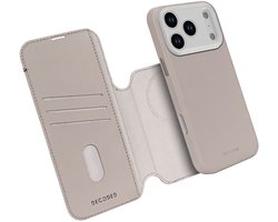 DECODED 2-in-1 Leren Detachable Wallet Hoesje Geschikt voor iPhone 17 Pro - Magnetisch Afneembaar - met Pasjeshouder - Premium ECCO Leer - Geschikt voor MagSafe - Beige