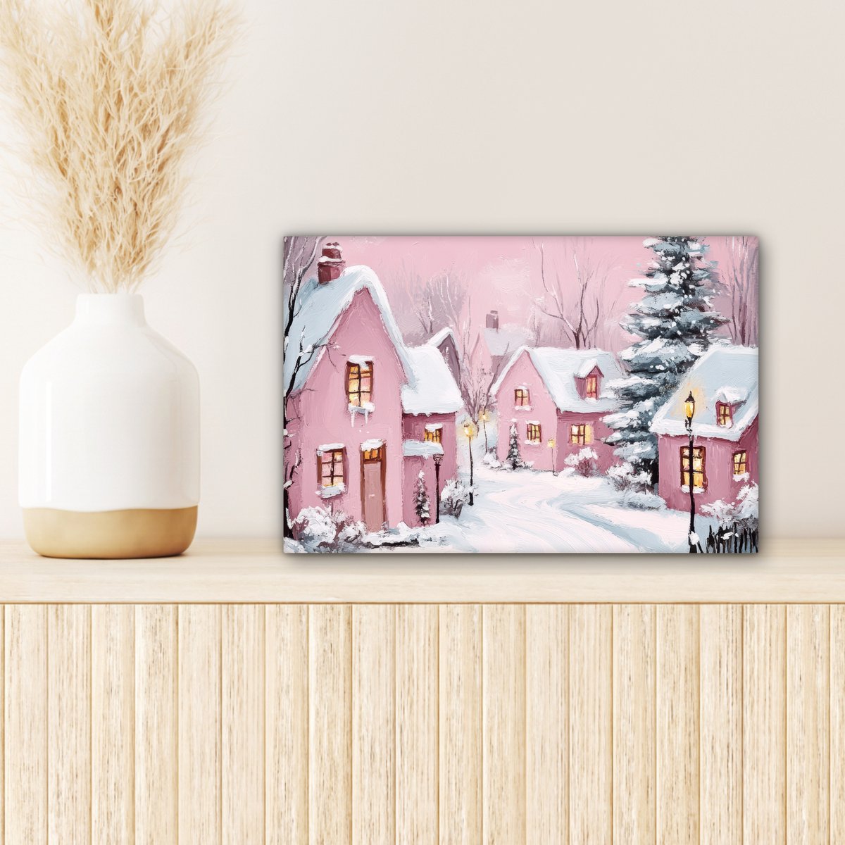Canvas schilderij 30x20 cm - Wanddecoratie Kerstdorp - Roze - Winter - Sneeuw - Huizen - Muurdecoratie woonkamer - Slaapkamer decoratie - Kamer accessoires - Schilderijen op canvas - Kerstdecoratie voor binnen - Kerstversiering - Kerstmis versiering – foto 2