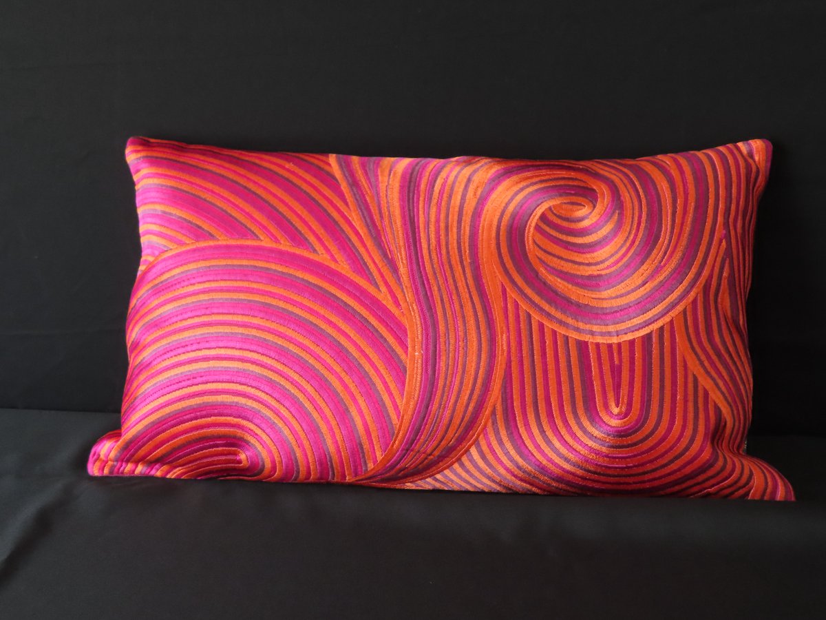 Colmore by Diga luxe kussen swirls multi/pink 60x35