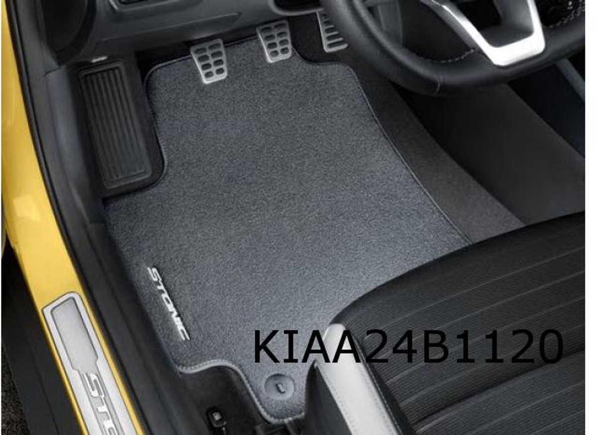 Kia Stonic Mattenset 'standaard' (4x) tekst "Stonic" Origineel! H8141ADE51