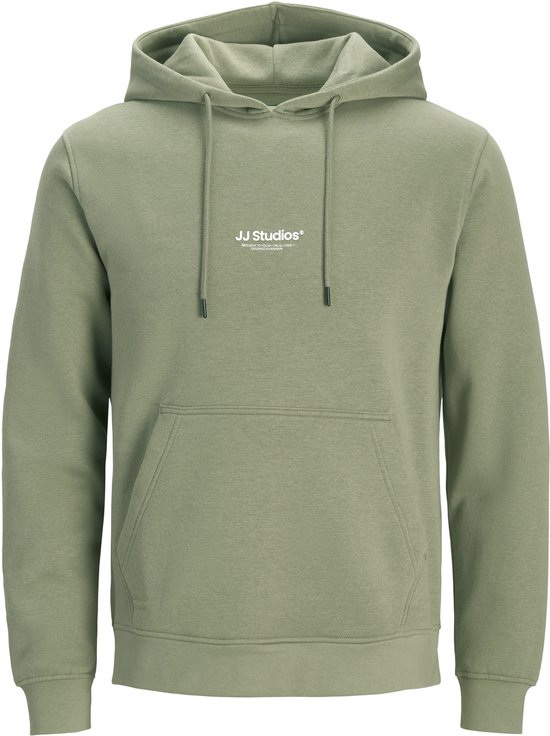 Sweat à capuche vert mousse avec petit imprimé blanc et poche kangourou.