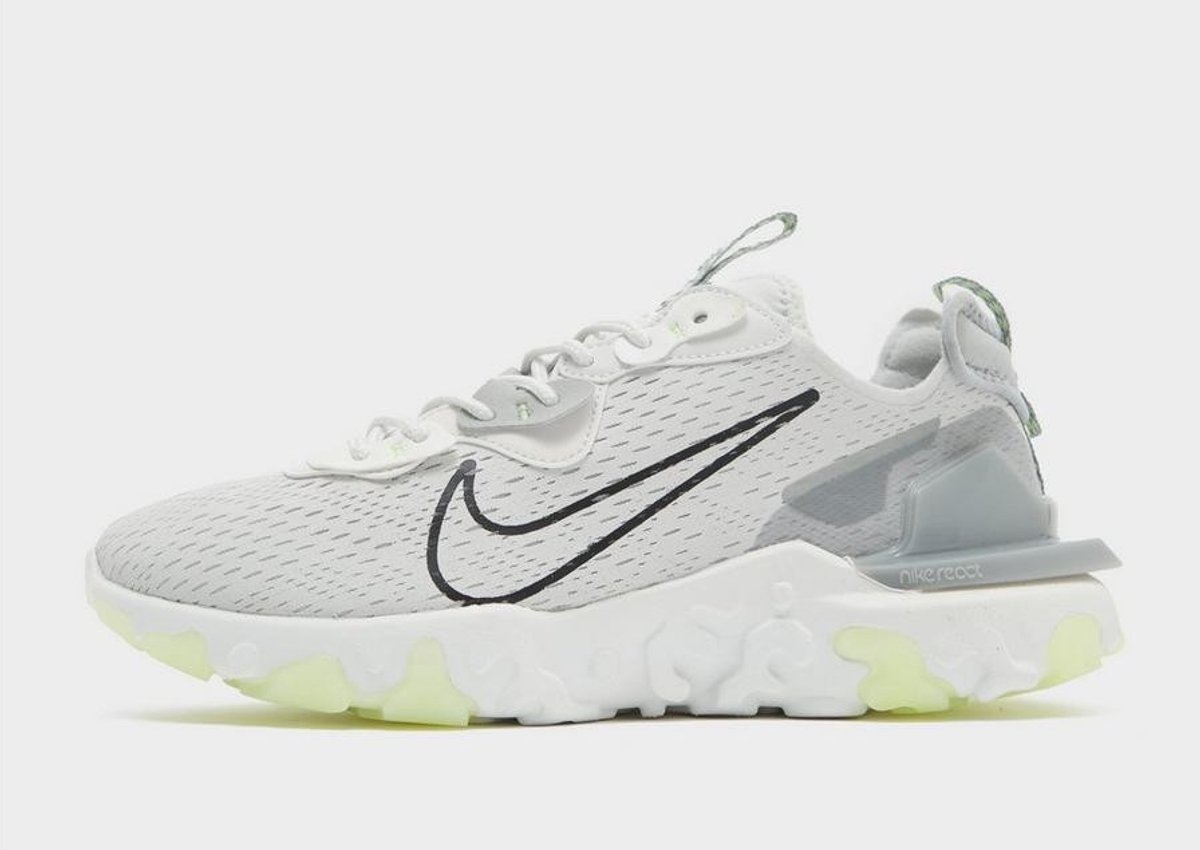 SNEAKERS 47