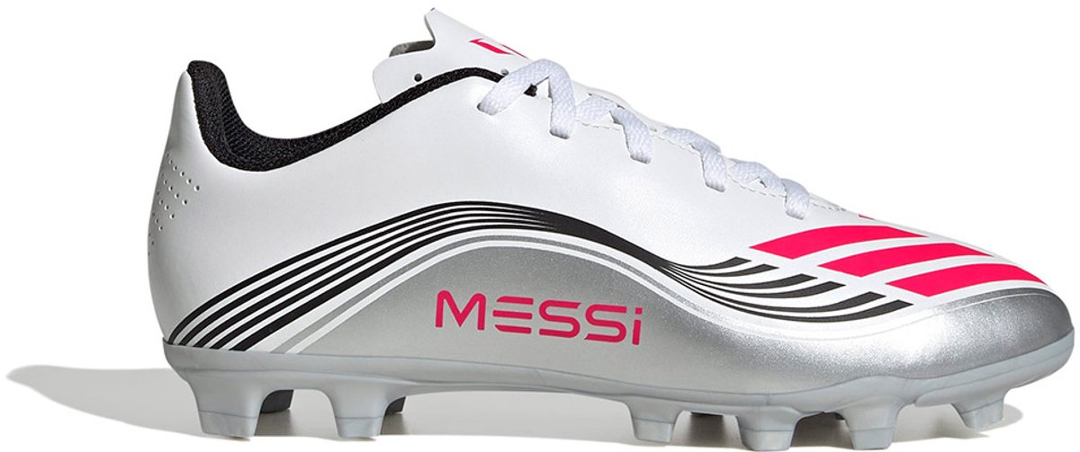 Witte Adidas F50 Messi voetbalschoenen, maat 32, met synthetisch materiaal en multiground noppen.