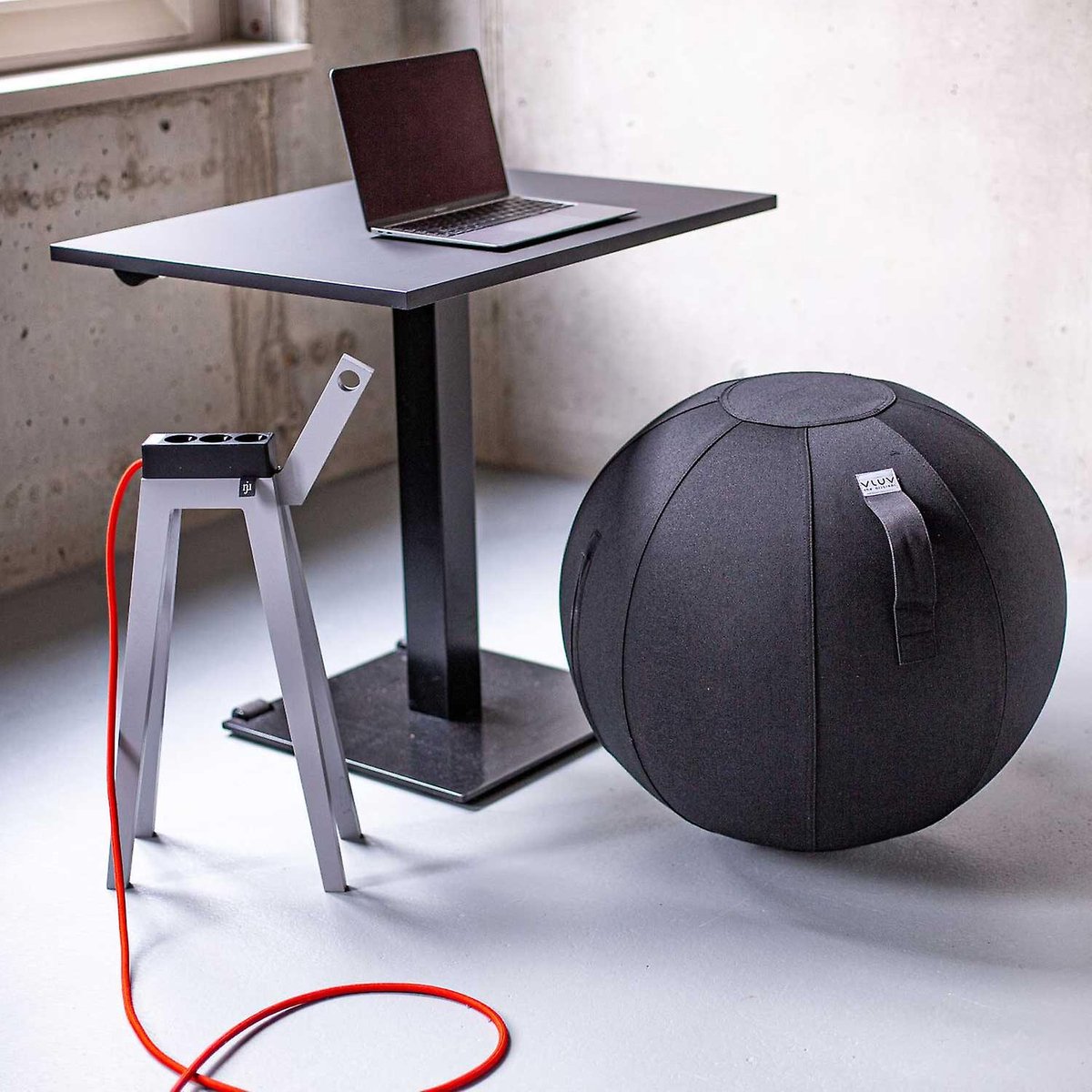 VLUV BOL LEIV zitbal 60-65cm - Black — cadeau in Wonen & Interieur - foto 2