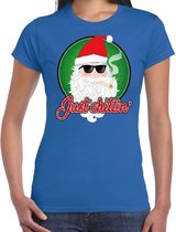 Fout Kerst shirt / t-shirt - Just chillin - cool Santa - blauw voor dames - kerstkleding / kerst outfit S