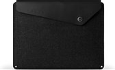 Mujjo sleeve voor de 13-inch MacBook Pro & Air - Zwart leer met vilt - Beschermhoes met opbergvak - Macbook sleeve - Schokbestendig - Macbook cover - Bescherming voor uw Macbook Pro