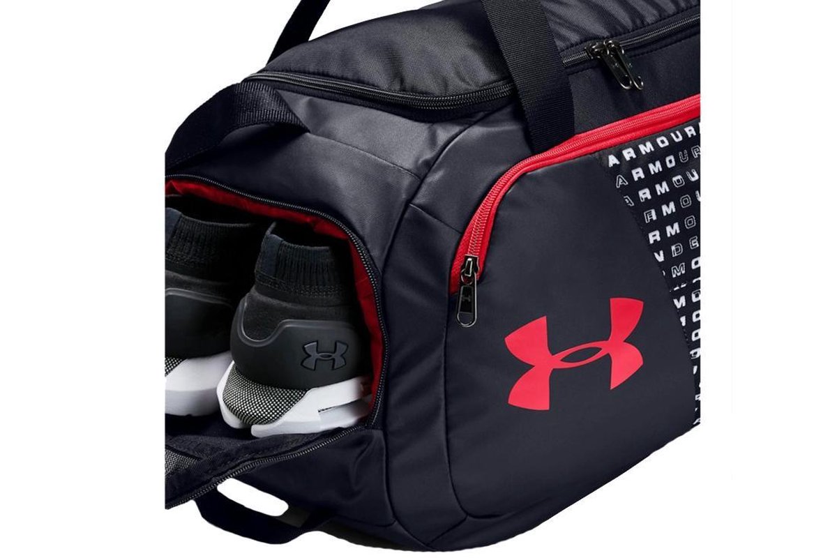 ua undeniable duffel