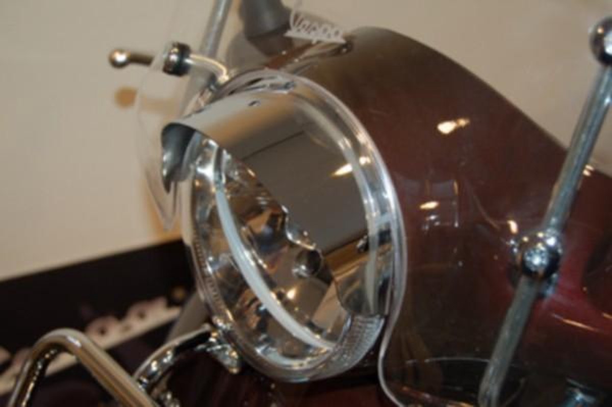 koplamprand / luifel vespa lx chroom
