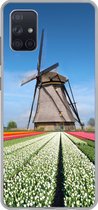 Geschikt voor Samsung Galaxy A71 hoesje - Molen tussen de tulpen in Nederland - Siliconen Telefoonhoesje