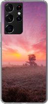 Geschikt voor Samsung Galaxy S21 Ultra hoesje - Paarse tinten in Nederlands landschap - Siliconen Telefoonhoesje