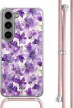 Casimoda® hoesje met rosegoud koord - Geschikt voor Samsung S23 - Floral Violet - Afneembaar koord - TPU/polycarbonaat - Paars