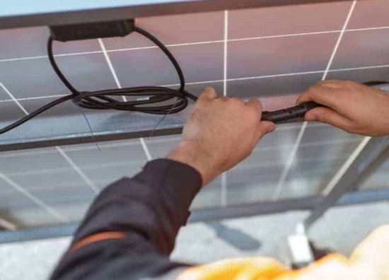 Câble solaire 2X10m 4mm2 avec connecteurs MC4 M/F - panneau à régulateur