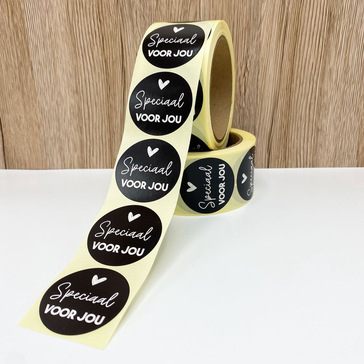Sticker Speciaal voor jou rol 500 stuks - cadeausticker - sluitsticker - verpakkingssticker - sticker inpakken cadeau