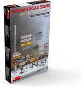 1:35 MiniArt 35609 German road signs WWII (Ardennes, Germany 1945) Plastic Modelbouwpakket