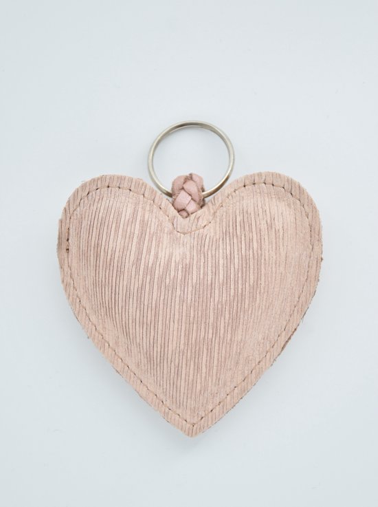 LittleLeather, Sleutelhanger hart, rafel licht roze - tassenhanger - echt leder - handgemaakt - cadeau - accessoires - valentijn - moederdag - kerst - sinterklaas - schoencadeau - kerstcadeau