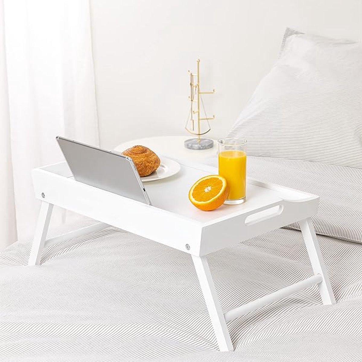Foldable Tray - Ontbijt dienblad 35.6D x 55.5W x 26.7H centimetres