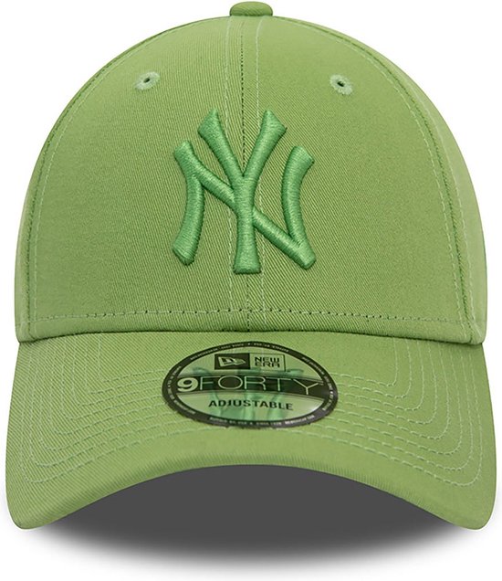 New Era New York Yankees League Essential Green 9FORTY Adjustable Cap