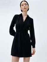 Koton Robe noire à manches standard et col en V pour femme 3SAK80036UW